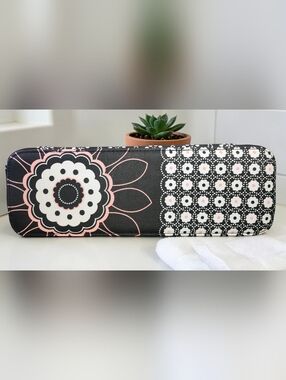 Mary Kay Floral Pattern Black & Pink Travel Organizer NWOT